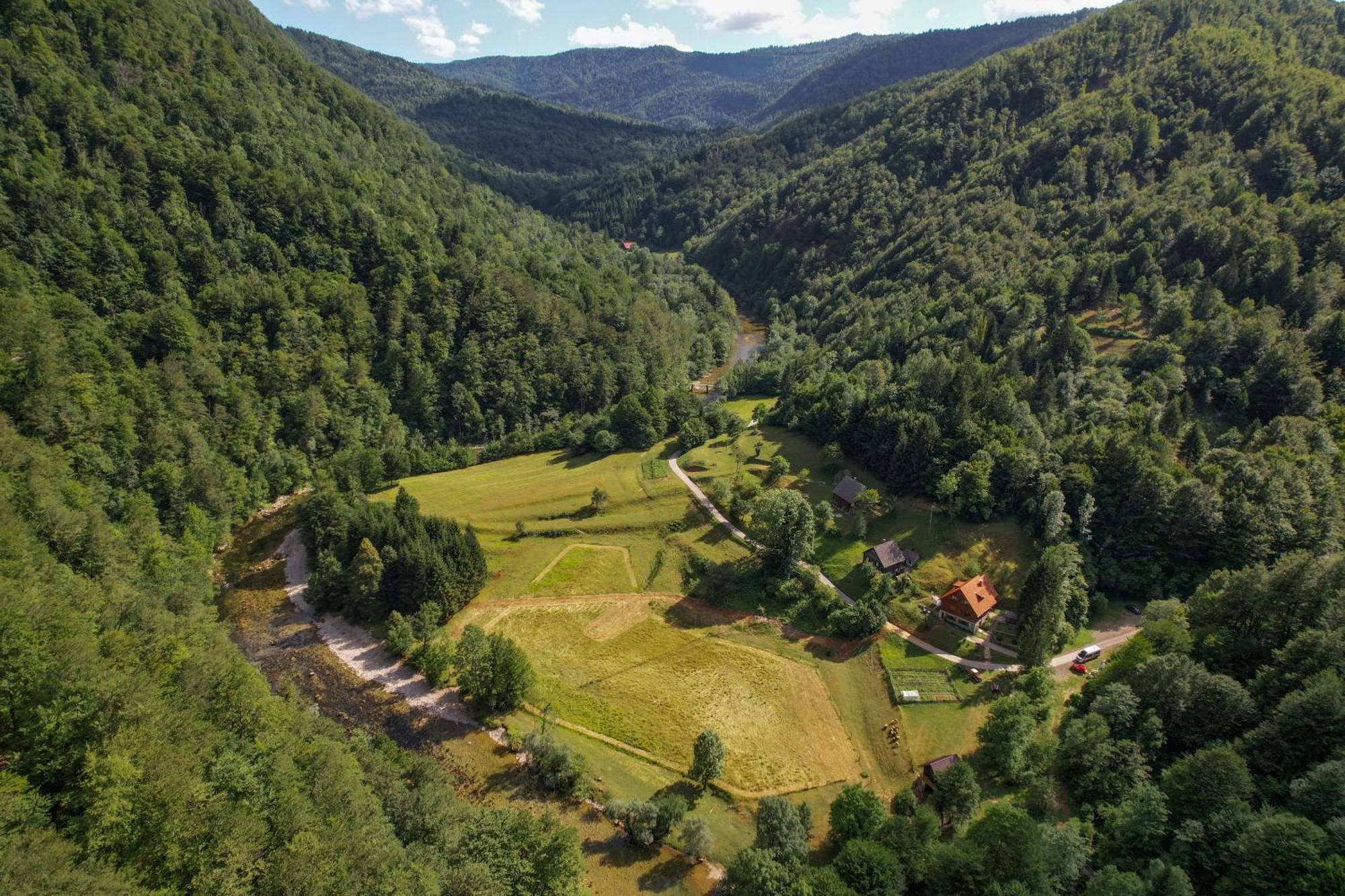 Treehouse Kupari Nacionalni Park Risnjak Cabar Экстерьер фото